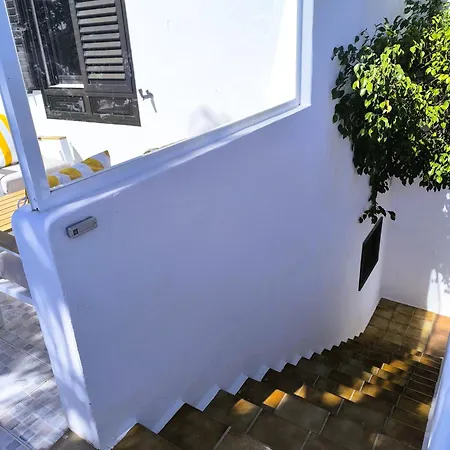 Casa Chafari * Тиас